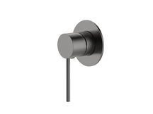 Calla Bathroom Shower Mixer Tap with Universal Body