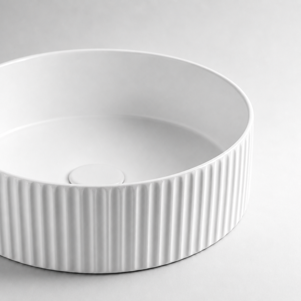 360×360×120mm Fluted Round Above Counter Bathroom Basin – Matte White Ceramic